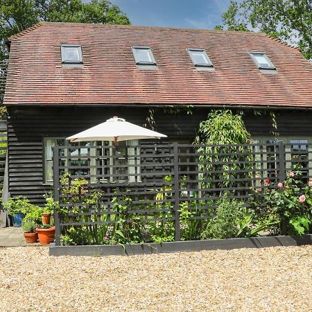 The Barn At Sandhole Cottage ทอนบริดจ์ ภายนอก รูปภาพ